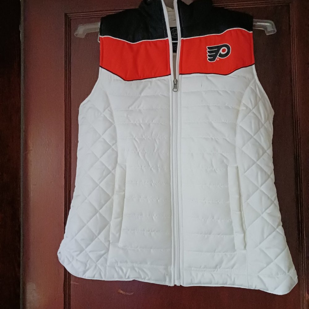 Philadelphia Flyers white quilted zipper front sleeveless vest New Small